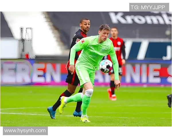 AC米兰逆袭巴萨5-1绝杀瞬间震撼全场赛后点评引发热议